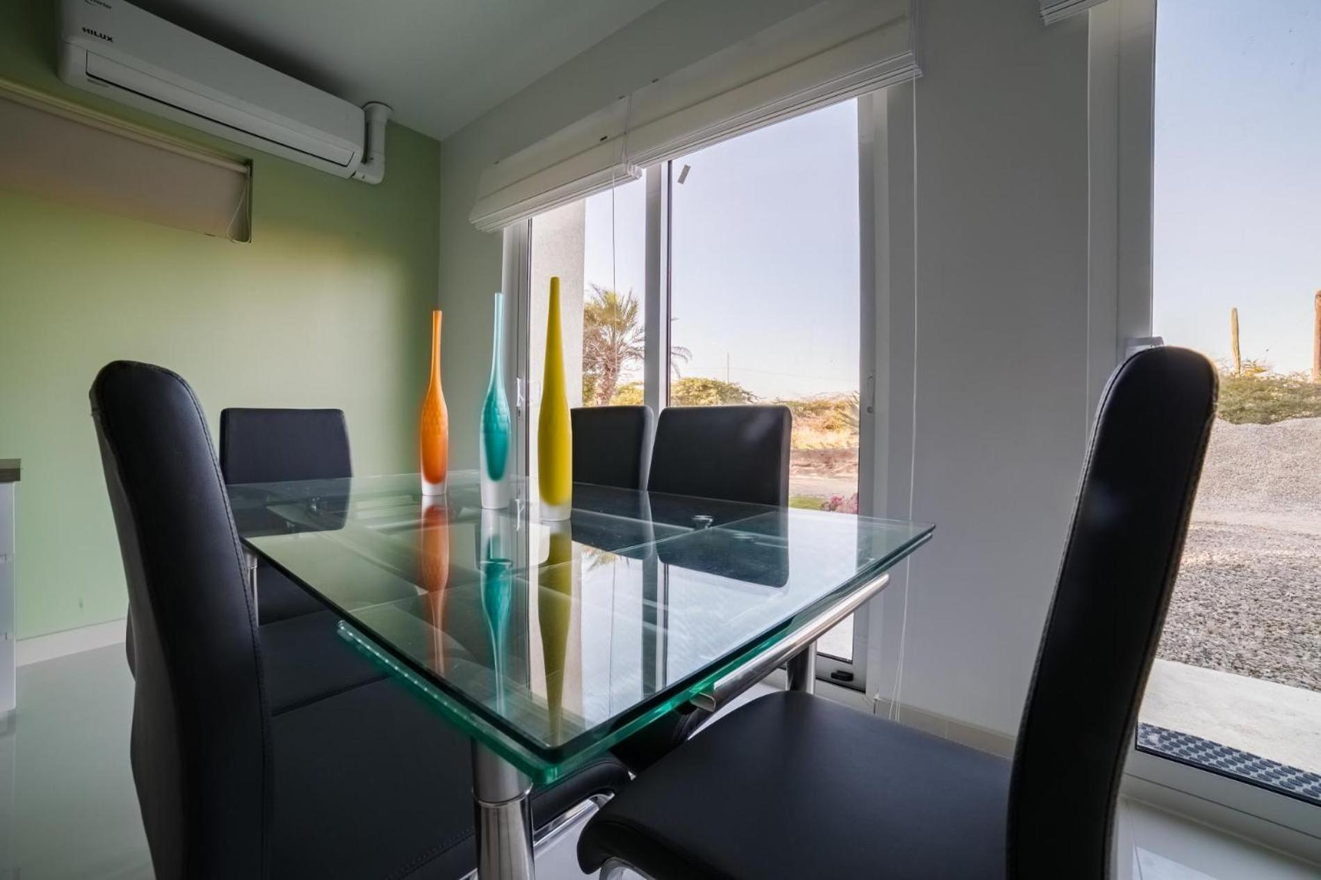 Koyari Modern Condos 9Br 7Ba Sleeps 26 W/ Pool And Roof Deck Palm Beach Exterior foto
